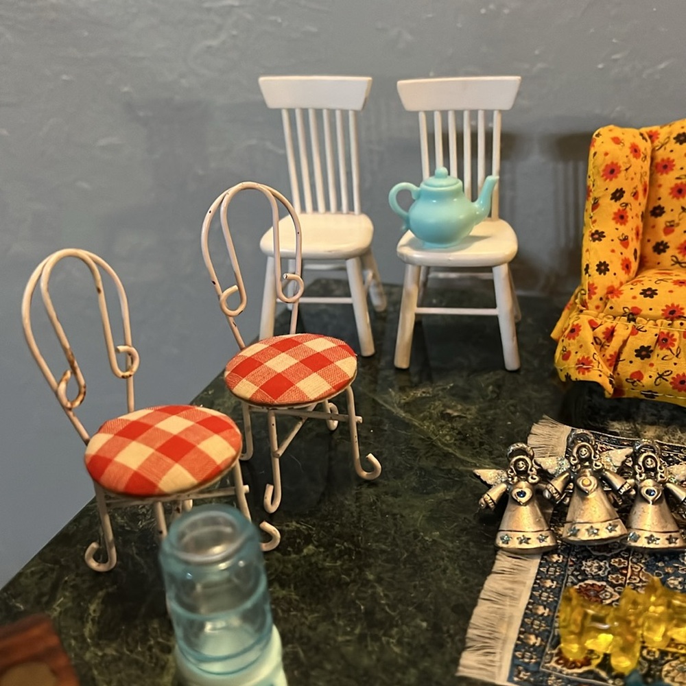 Miniatures assorted dollhouse furniture, food, pet vintage Little Mouse Factory - Picture 4 of 12